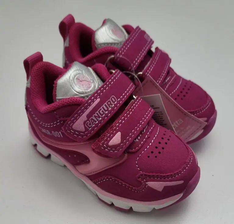 athlitika-papoutsia-baby-koritsi-canguro-fuchsia-pink-double-velcro-main