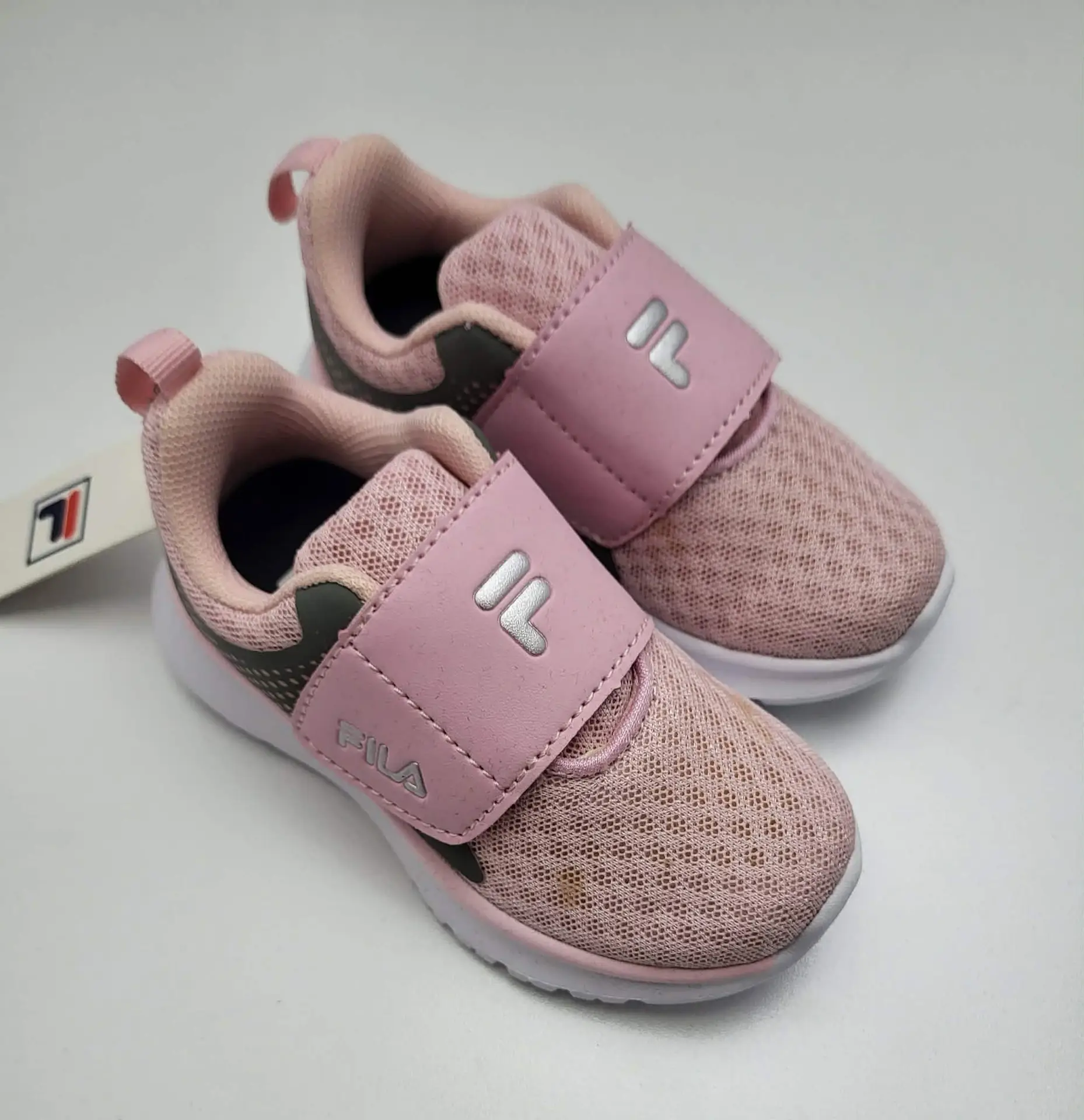 athlitika-papoutsia-baby-koritsi-fila-light-pink-velcro-main