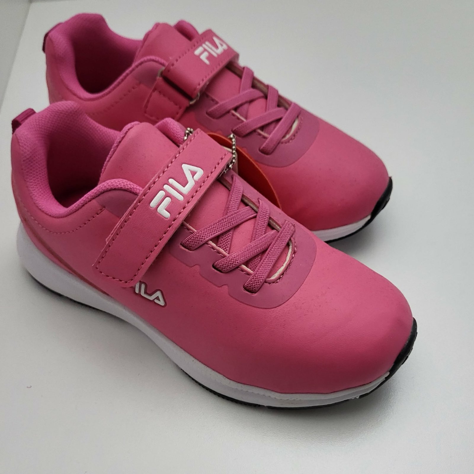 athlitika-papoutsia-koritsi-fila-bubblegum-pink-velcro-main