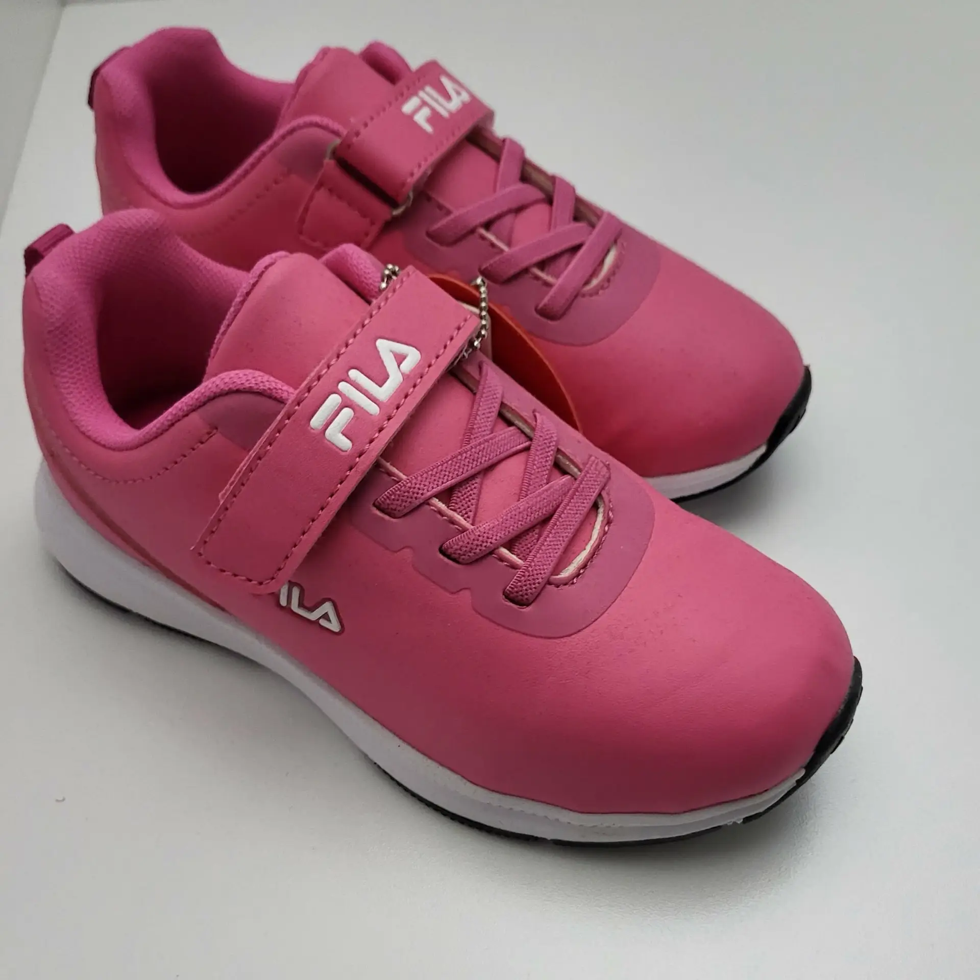 athlitika-papoutsia-koritsi-fila-bubblegum-pink-velcro-main